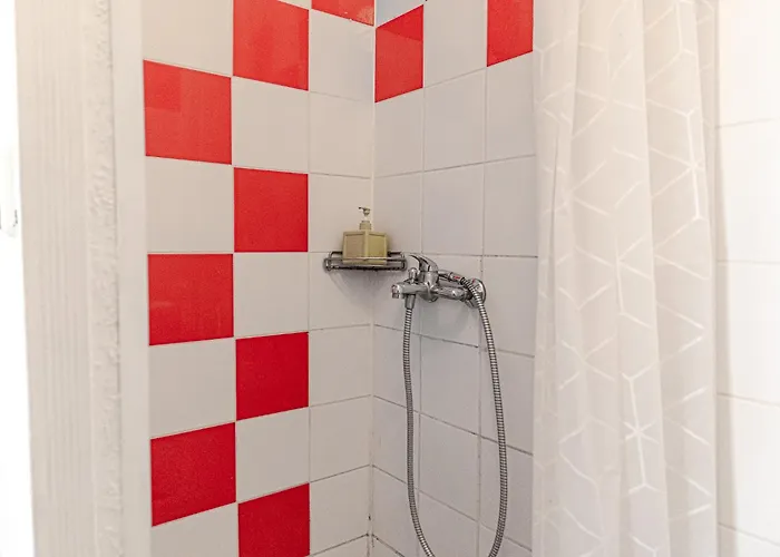 10-min To Center Modern 1br With Wifi, Tv Apartment Vienna